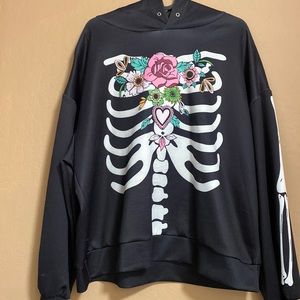Women’s skeleton sweatshirt
